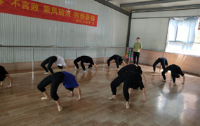 樂達(dá)教育集團(tuán)5月份月考測試