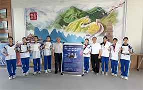 集團董事長郝志明受邀在良鄉二中藝術節舉辦民歌學術講座